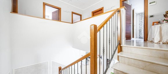 6 rooms Villa in Fabbrico, Italy No. 70566 19