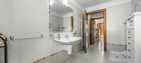 6 rooms Villa in Fabbrico, Italy No. 70566 15