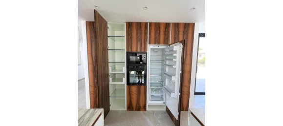 4 bedrooms Villa in Calpe, Spain No. 10303 9