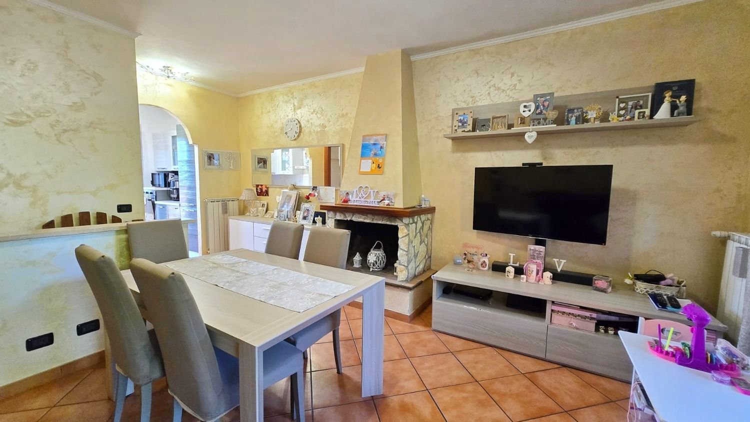 3 غرف نوم منزل ذو طابقين في Labico, Italy رقم 371500