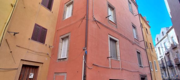 3 bedrooms Apartment in Bosa, Italy No. 335923 3