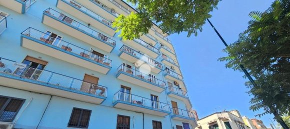 3 rooms Apartment in Naples, Italy No. 15519 18