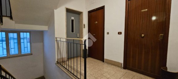 3 rooms Apartment in Naples, Italy No. 15519 16