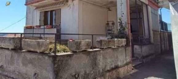 6 rooms Apartment in Maida, Italy No. 186061 7