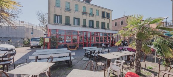 Gewerbliche Immobilie in Venice, Italy 469m², Nr. 227173 3