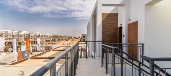 2 bedrooms Townhouse in Al Ghadeer, UAE No. 1515 13