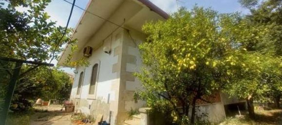 Дом с 7 комнатами в Авола, Италия № 38221 7