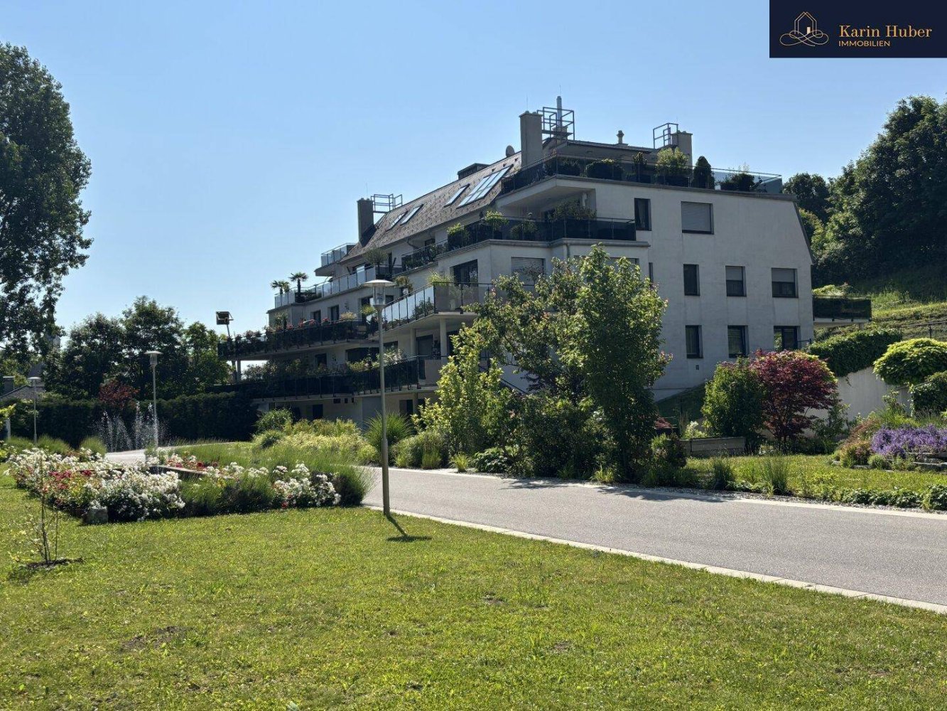 4 rooms Apartment in Klosterneuburg, Austria No. 247445