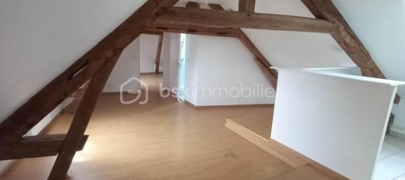 Gebäude in La Ferte-Vidame, France 400m², Nr. 331055 11