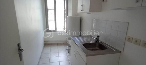 Gebäude in La Ferte-Vidame, France 400m², Nr. 331055 7