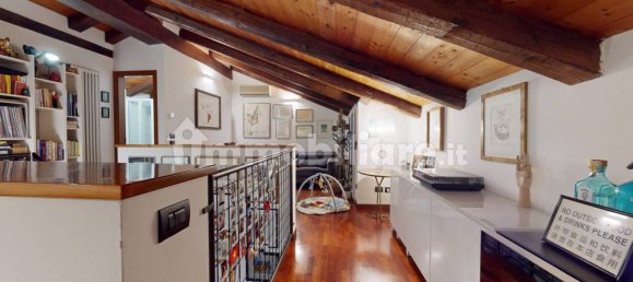 2 Schlafzimmer Wohnung in Bologna, Italy, Nr. 330564 5