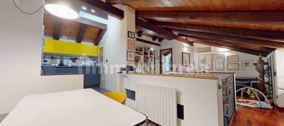 2 Schlafzimmer Wohnung in Bologna, Italy, Nr. 330564 3