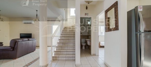 Villa de 4 dormitorios en Paralimni, Cyprus No. 9214 7