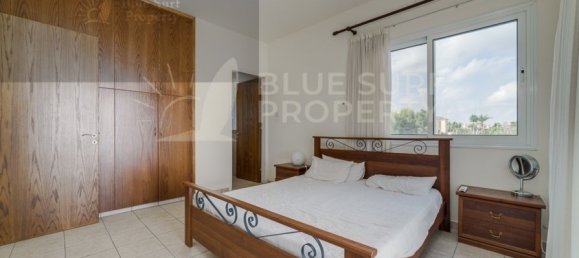 Вилла с 4 спальнями в Паралимни, Аммохостос, Кипр № 9214 12