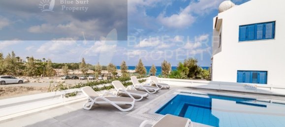 Villa de 4 dormitorios en Paralimni, Cyprus No. 9214 25
