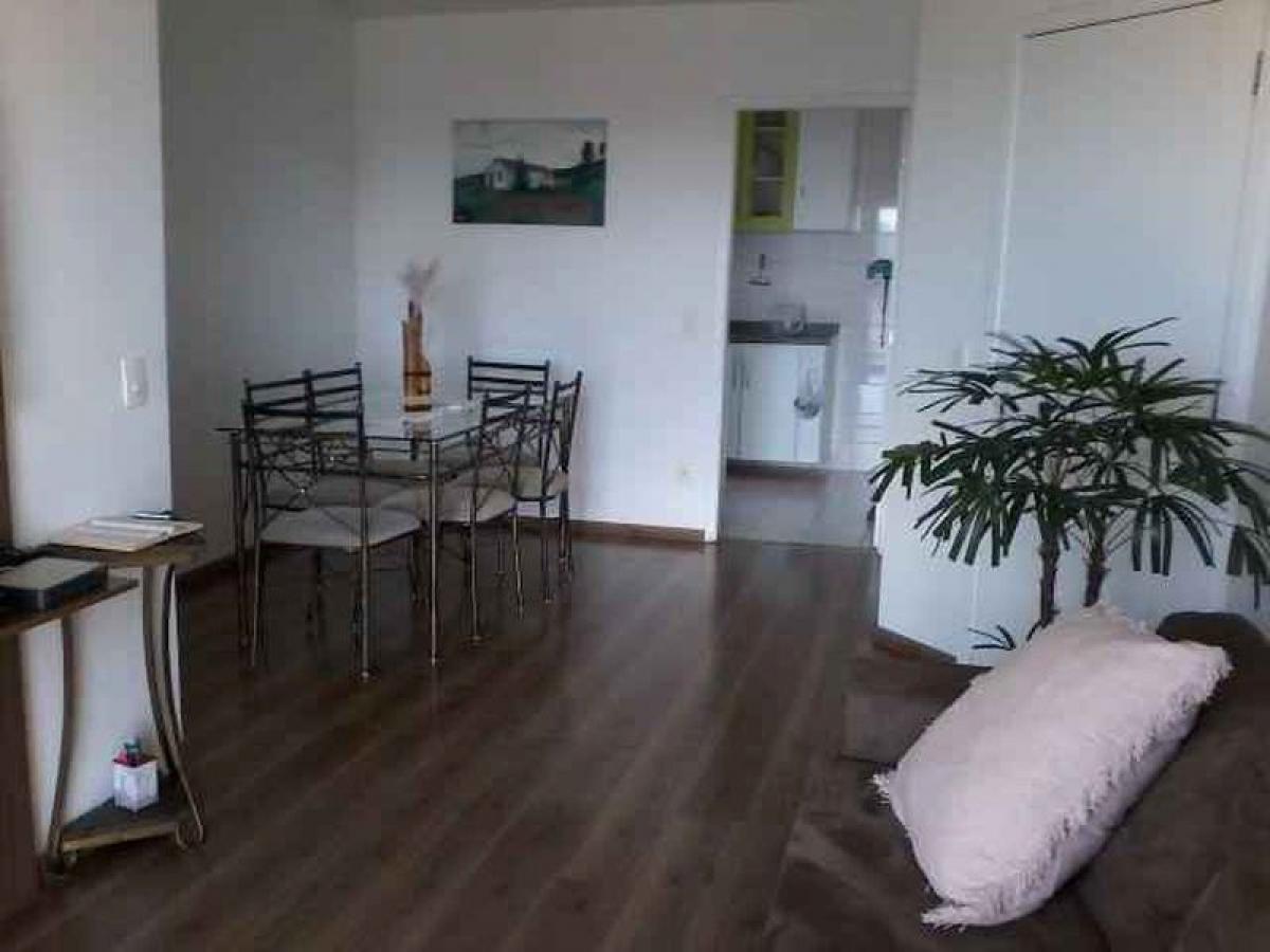 Apartamento de 3 dormitorios en Sao Paulo, Brazil No. 453776