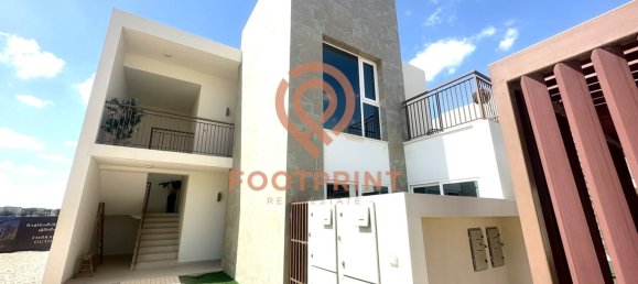 2 bedrooms Townhouse in Dubai, UAE No. 23868 6