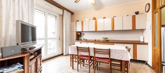 2 غرف نوم منزل في Cinisello Balsamo, Italy رقم 61662 6