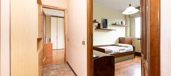 2 غرف نوم منزل في Cinisello Balsamo, Italy رقم 61662 10