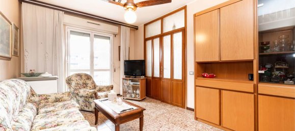 2 غرف نوم منزل في Cinisello Balsamo, Italy رقم 61662 4