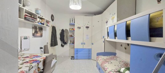 Квартира с 3 комнатами в Милан, Италия № 241222 13