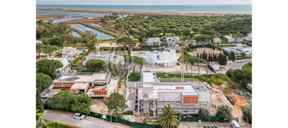 6 bedrooms Villa in Almancil, Portugal No. 90741 12