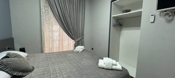 3 bedrooms Apartment in Naples, Italy No. 61004 15