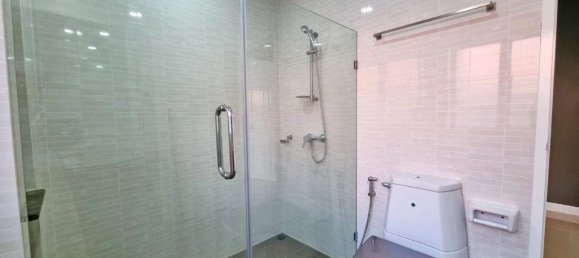 3 bedrooms Condo in Pattaya, Thailand No. 20021 28