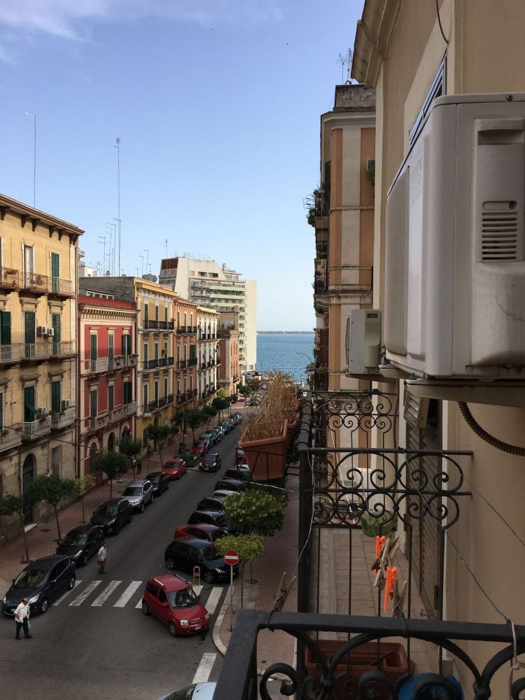 2غرفة منزل ذو طابقين في Taranto, Italy رقم 254482