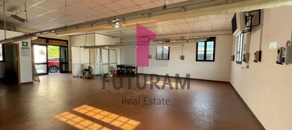 310m² Commercial property in Vigonovo, Italy No. 283032 6