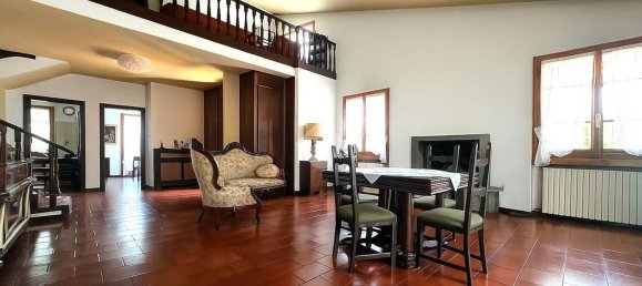 10 rooms Villa in Castelli Calepio, Italy No. 303800 5