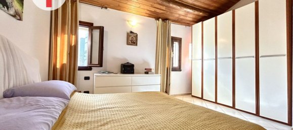 5 bedrooms House in Padua, Italy No. 370212 17