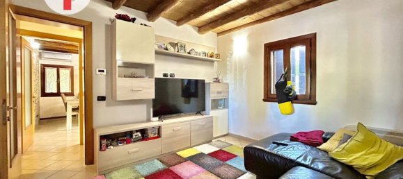 5 bedrooms House in Padua, Italy No. 370212 8