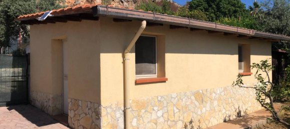 6 rooms Villa in Palermo, Italy No. 122904 2