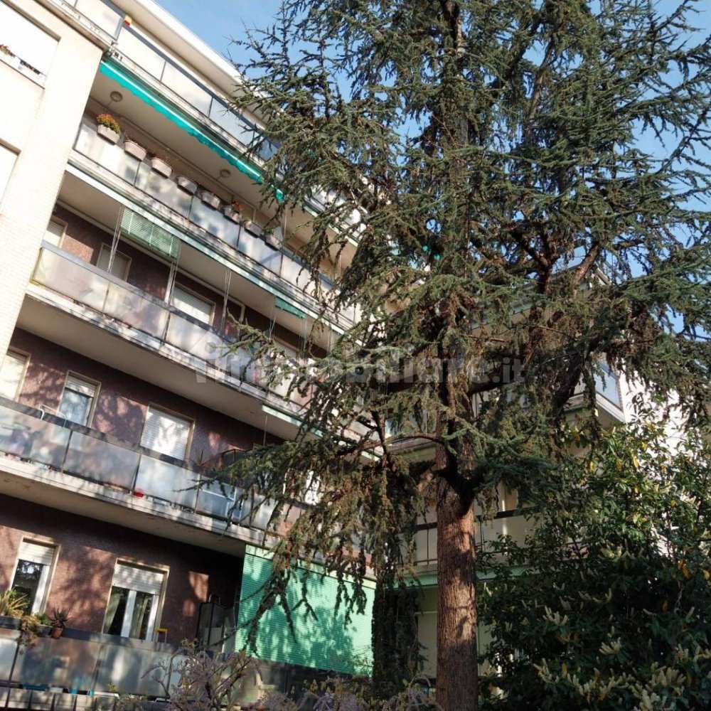 1 bedroom Apartment in Milan, Italy No. 394597