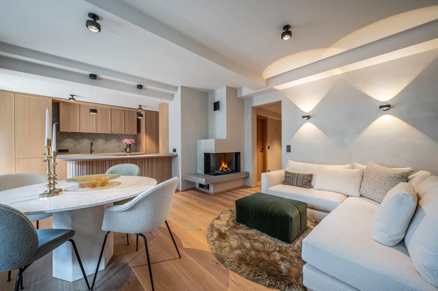 Apartamento de 2 dormitorios en Kitzbuhel, Austria No. 88003