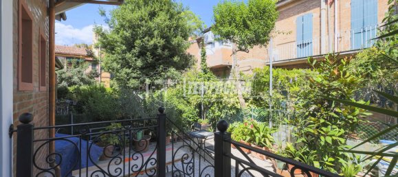 Casa de 4 divisões em Bologna, Italy N.º 286555 16