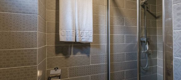 19 bedrooms Townhouse in Budva, Montenegro No. 226 13