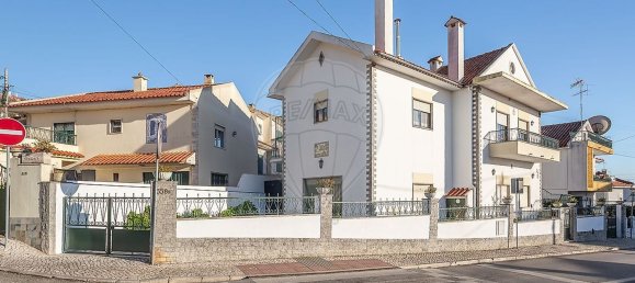 Casa de 6 dormitorios en Cascais, Portugal No. 53645 3