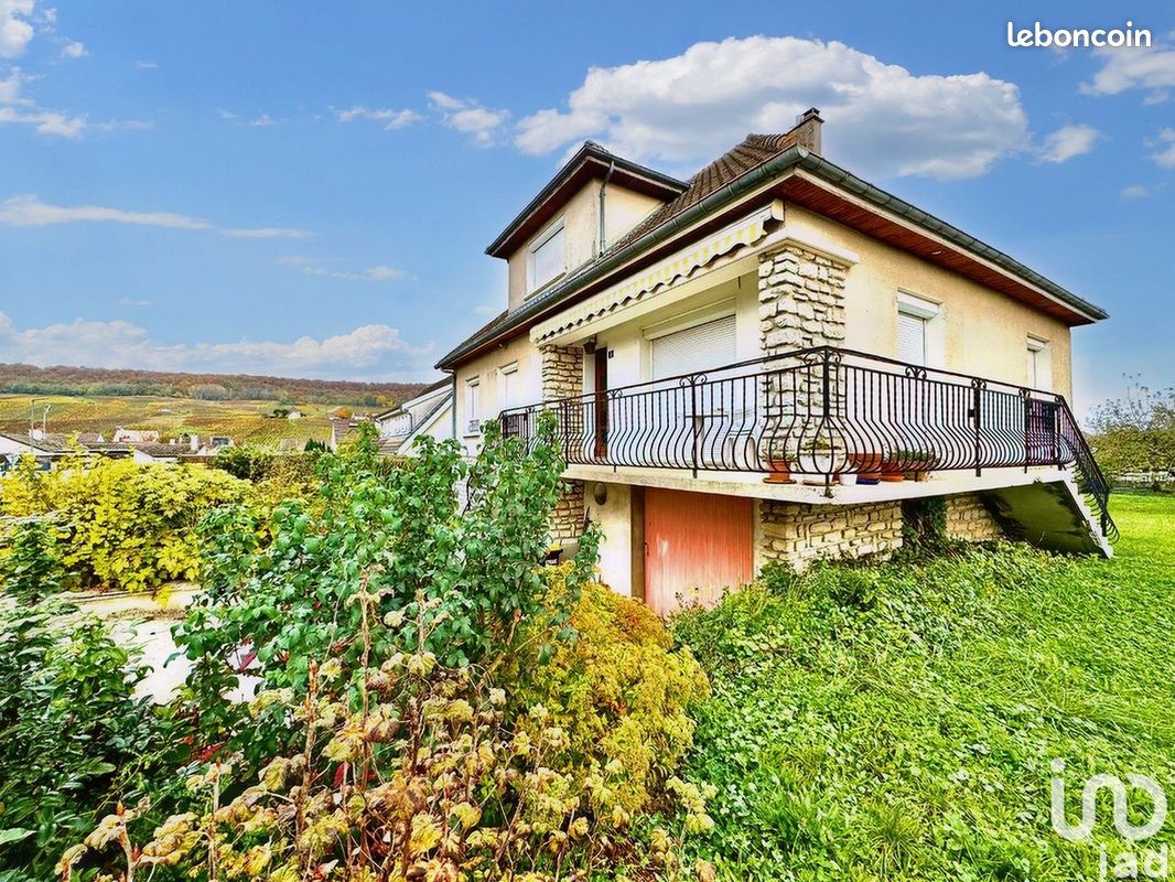 5 Schlafzimmer Haus in Vinay, France, Nr. 157962