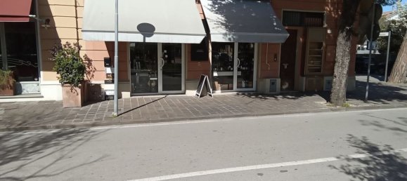 42m² Commercial property in Cattolica, Italy No. 16098 11