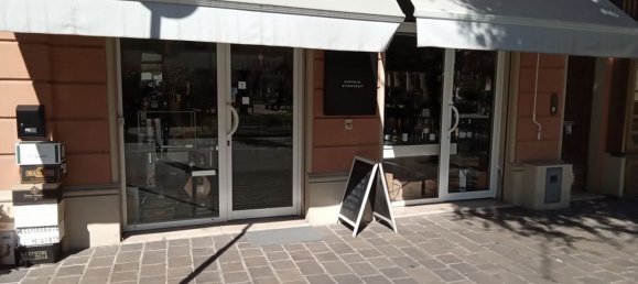 42m² Commercial property in Cattolica, Italy No. 16098 12