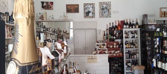 42m² Commercial property in Cattolica, Italy No. 16098 18