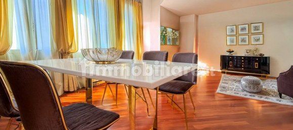 3 غرف نوم بانتهاوس في Vicenza, Italy رقم 196674 6