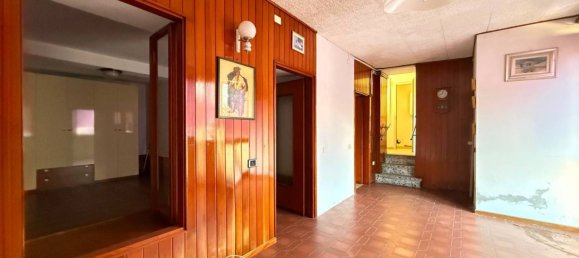 1 bedroom Apartment in Endine Gaiano, Italy No. 378766 8