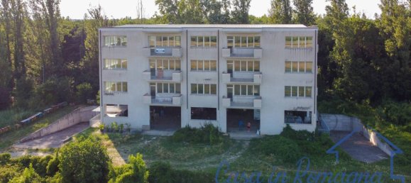 5 rooms Warehouse in Rimini, Italy No. 259944 11