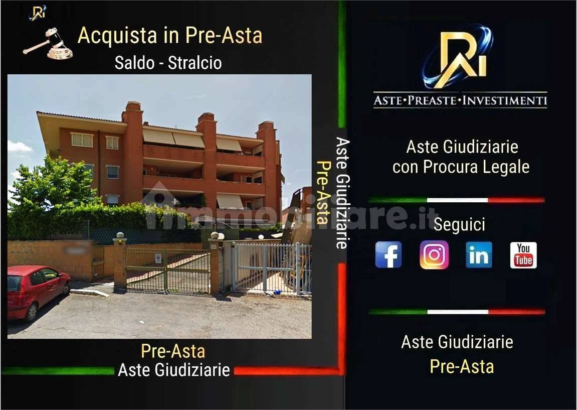 2 bedrooms Apartment in Rome, Italy No. 218592