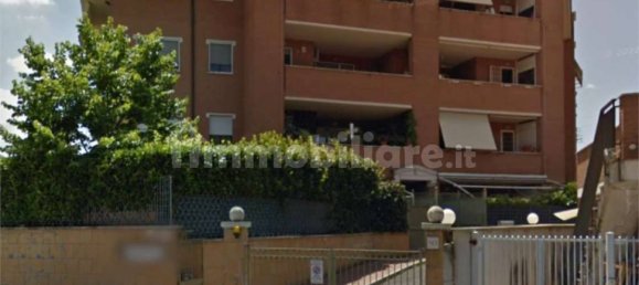 2 bedrooms Apartment in Rome, Italy No. 218592 3