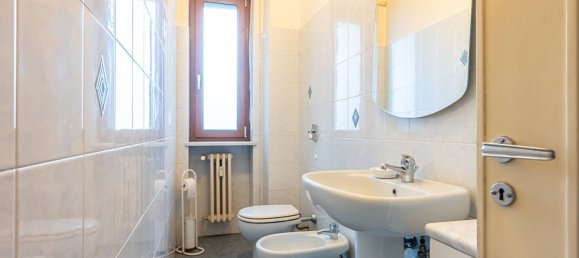 4 bedrooms Apartment in Turin, Italy No. 99943 29