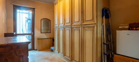 4 bedrooms Apartment in Turin, Italy No. 99943 24